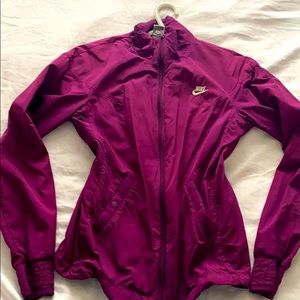 Women’s windbreaker